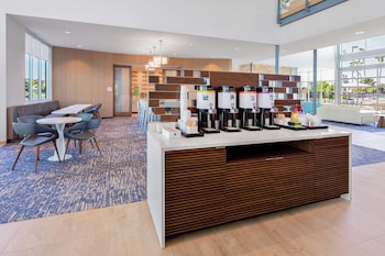 hampton inn and suites san diego airport liberty station