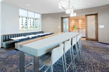 hampton inn and suites san diego airport liberty station
