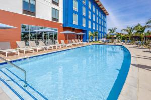 hampton inn and suites san diego airport liberty station