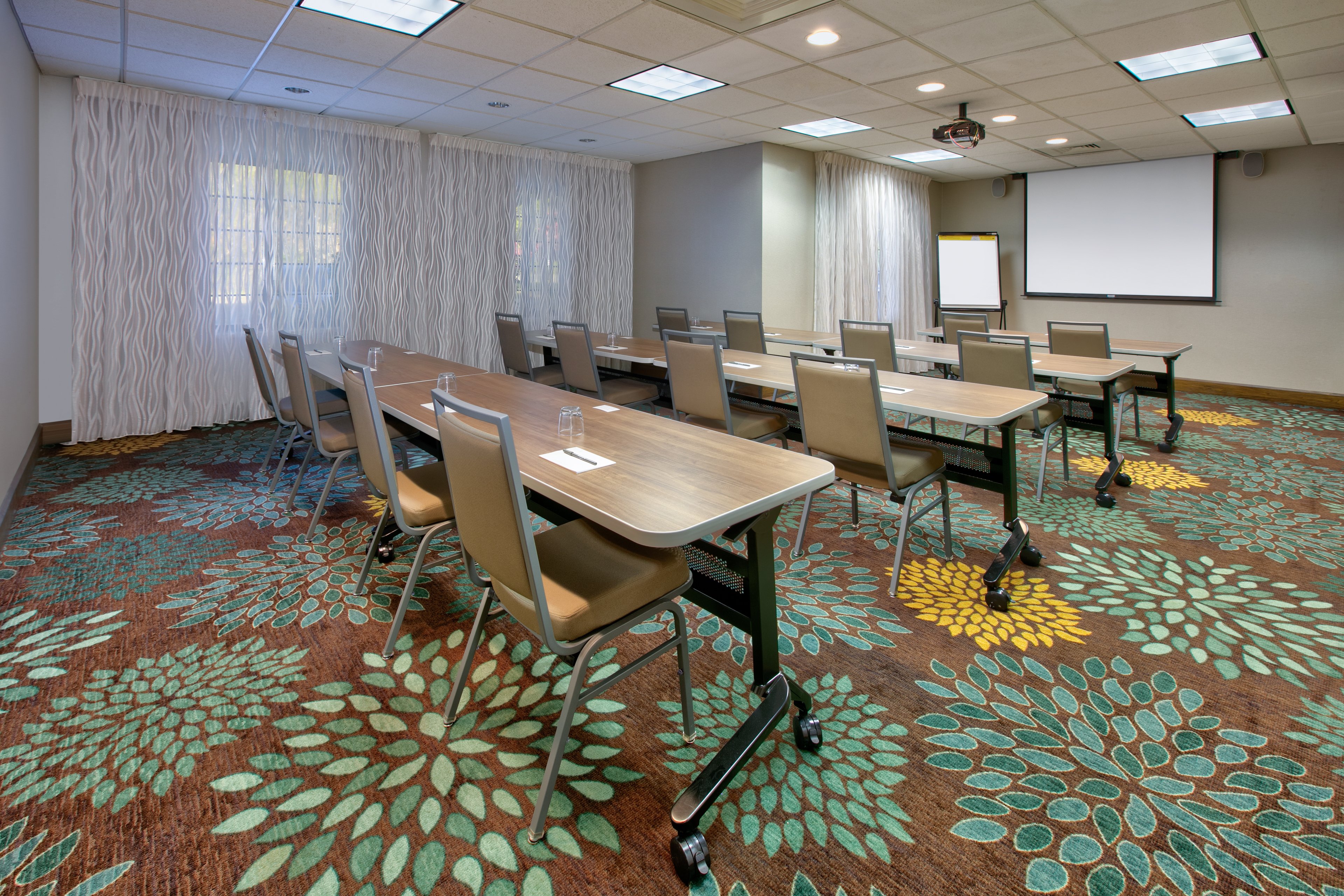 staybridge suites corning by ihg