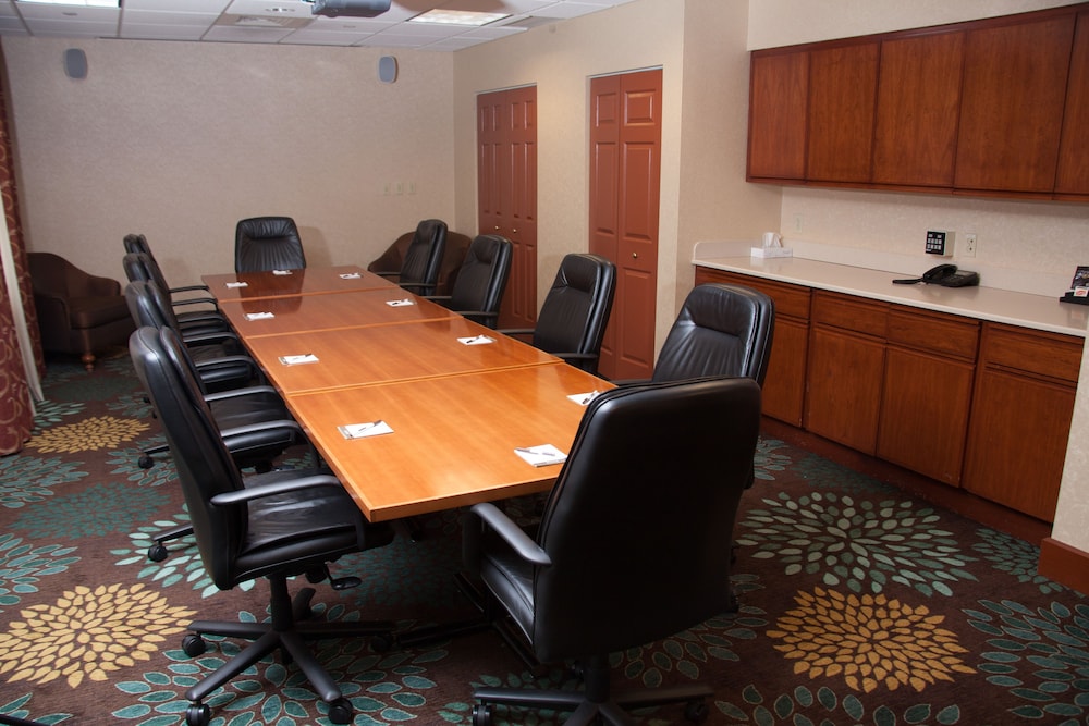 staybridge suites corning by ihg