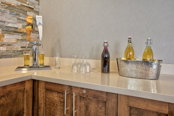 Staybridge Suites Corning By Ihg,Elmira>>Corning,3 star