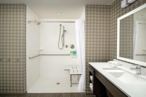 home2 suites by hilton lakeland south polk parkway