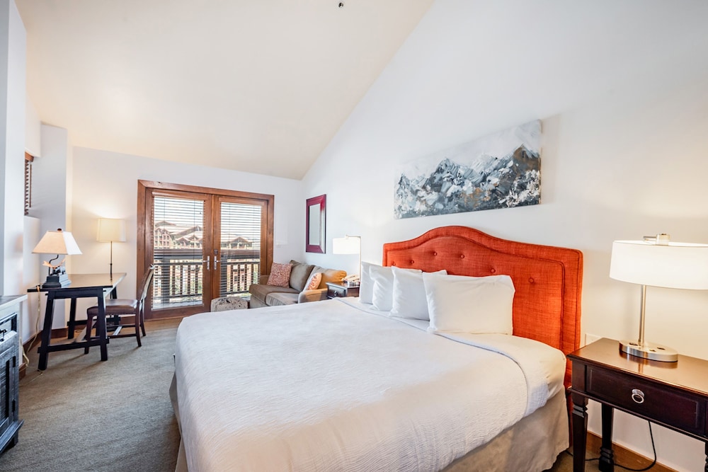 sundial lodge by all seasons resort lodging