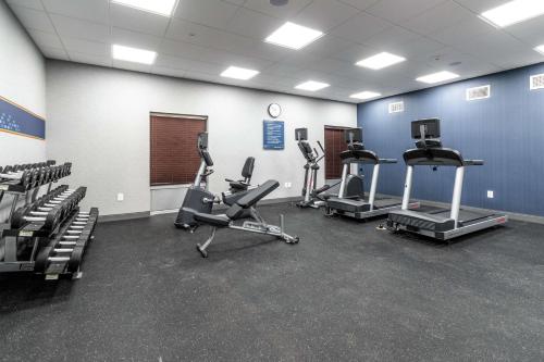 hampton inn locust grove