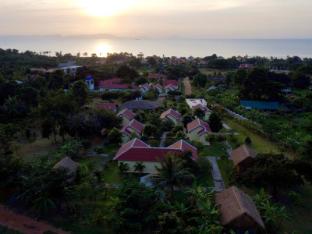 q bungalows