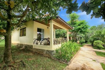 q bungalows
