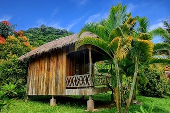 q bungalows
