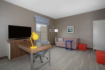 hampton inn and suites logan