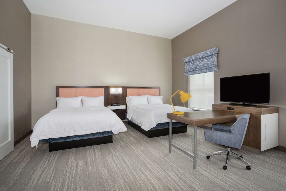 hampton inn and suites logan