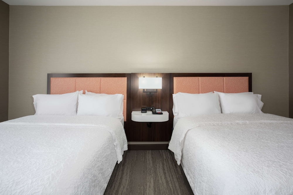 hampton inn and suites logan