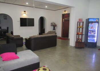 green mo holiday inn