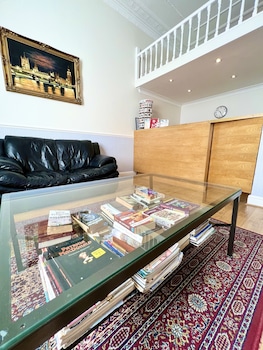 melbourne house