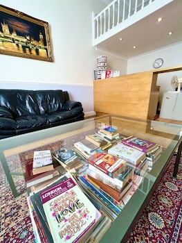 melbourne house