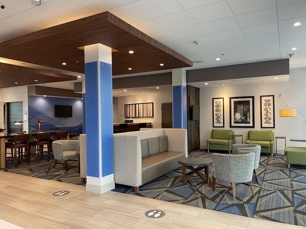 holiday inn express and suites phoenix airport no