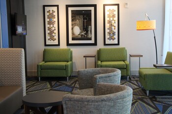 holiday inn express and suites phoenix airport no