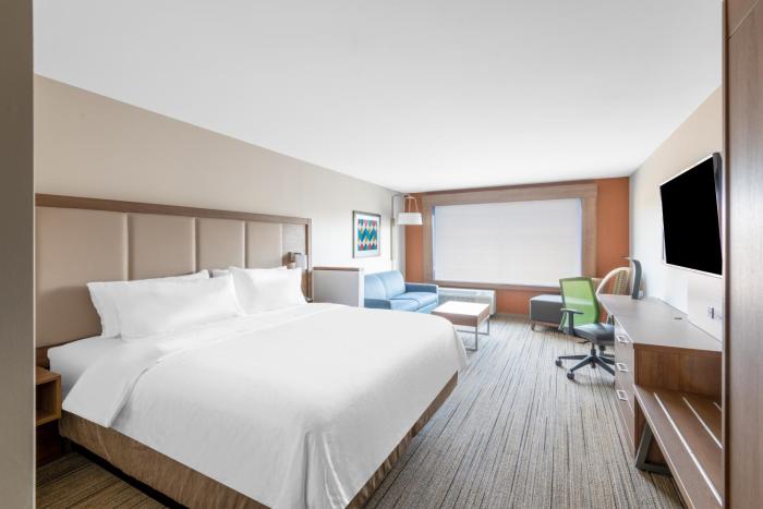 holiday inn express and suites phoenix airport no