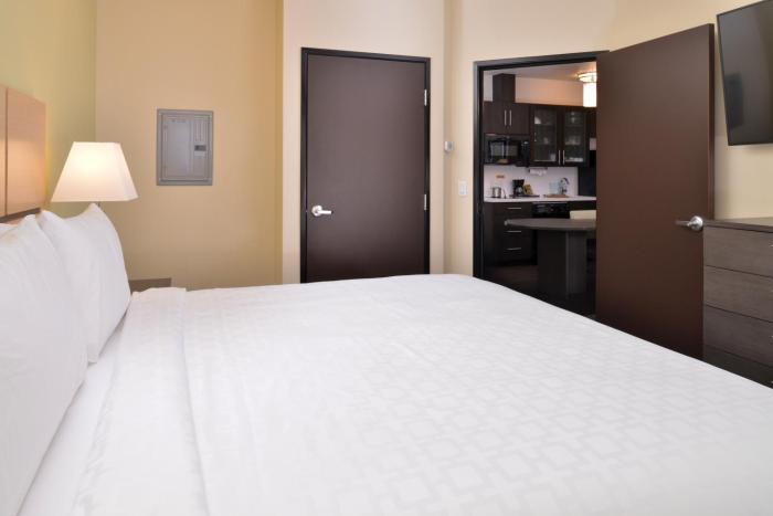candlewood suites austin airport an ihg hotel