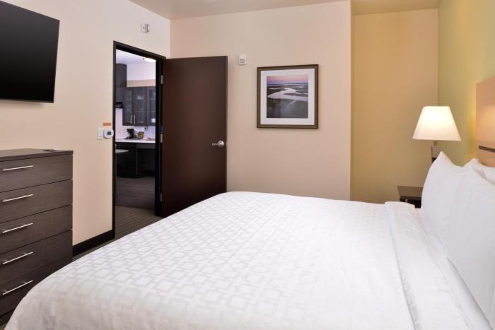 candlewood suites austin airport an ihg hotel