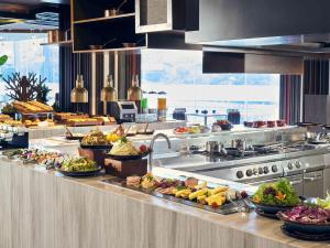 novotel hanoi thai ha