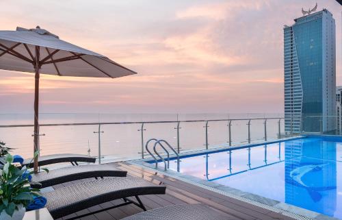 sunny ocean hotel and spa