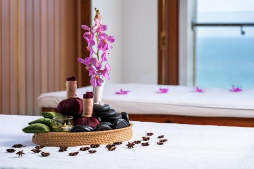 sunny ocean hotel and spa