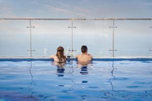 sunny ocean hotel and spa