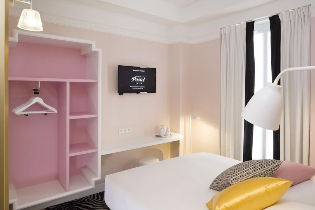 hotel pastel paris