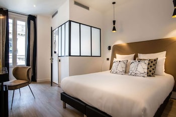 hotel royal opera