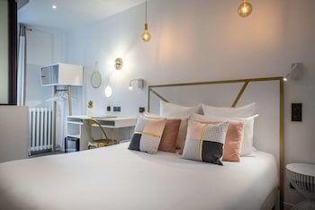hotel royal opera
