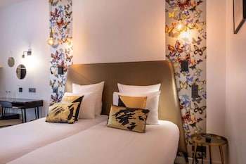 hotel royal opera