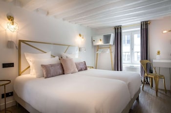 hotel royal opera