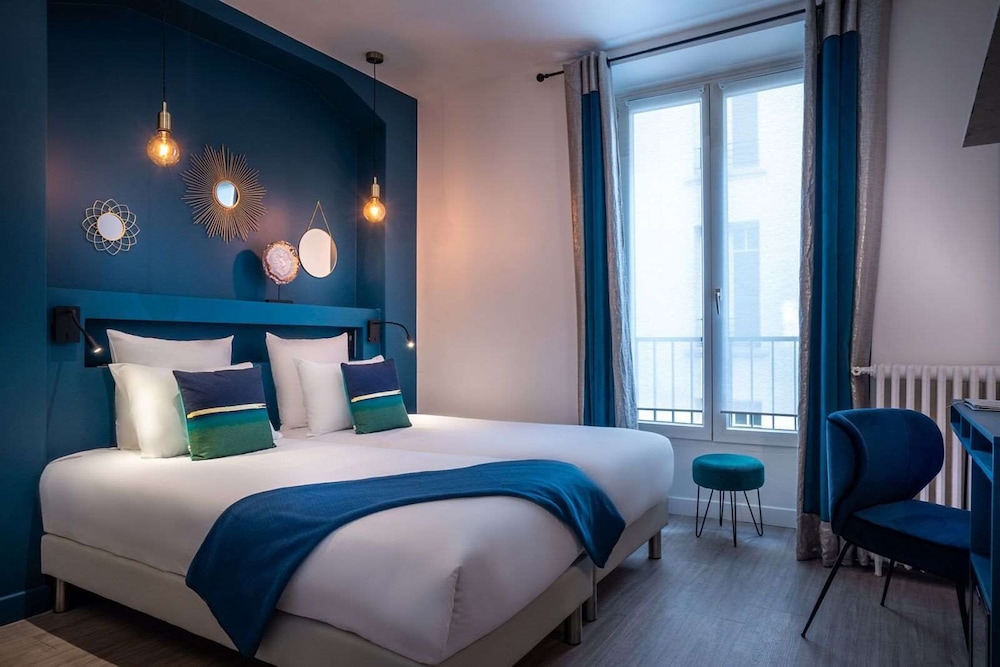 hotel royal opera