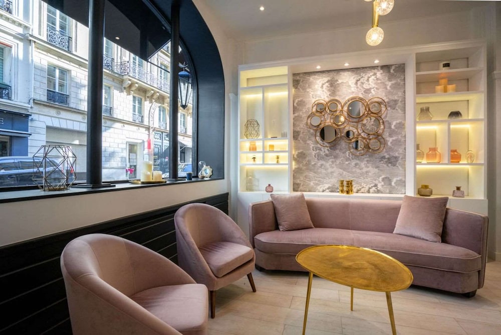 hotel royal opera