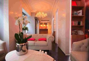 hotel lumieres montmartre paris