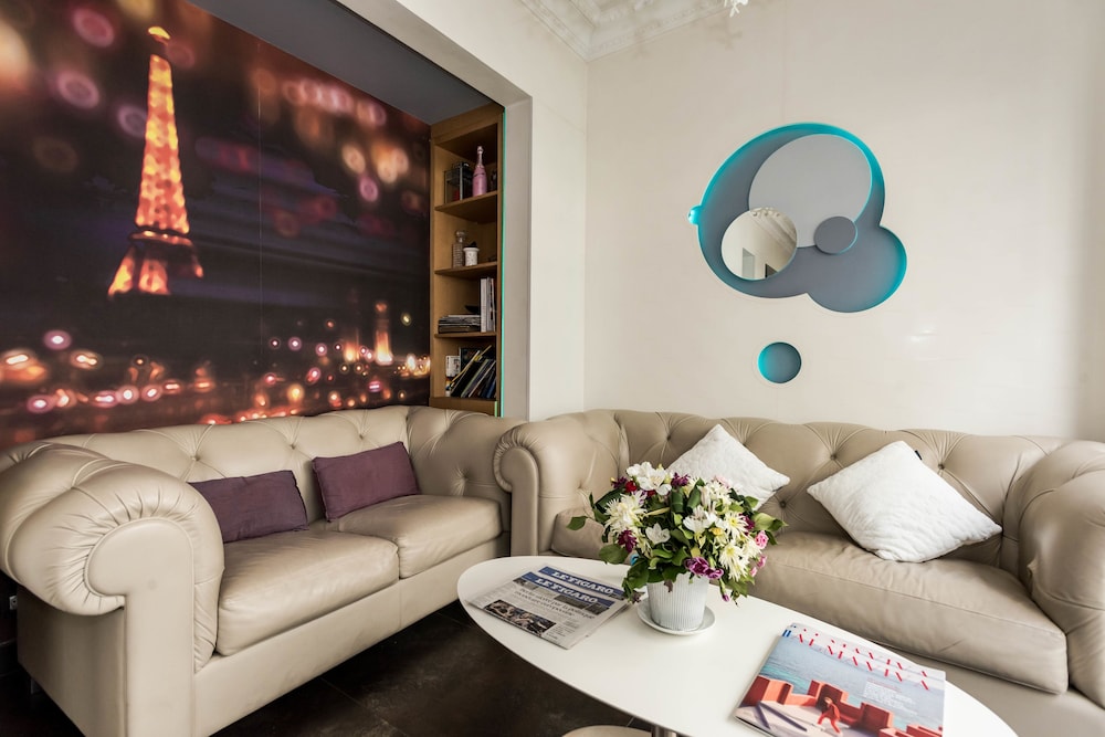 hotel lumieres montmartre paris