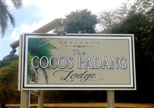 the cocos padang lodge