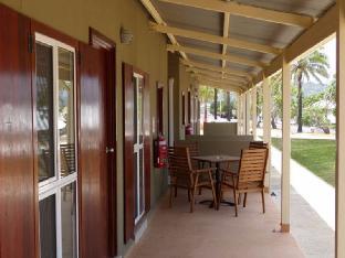 the cocos padang lodge