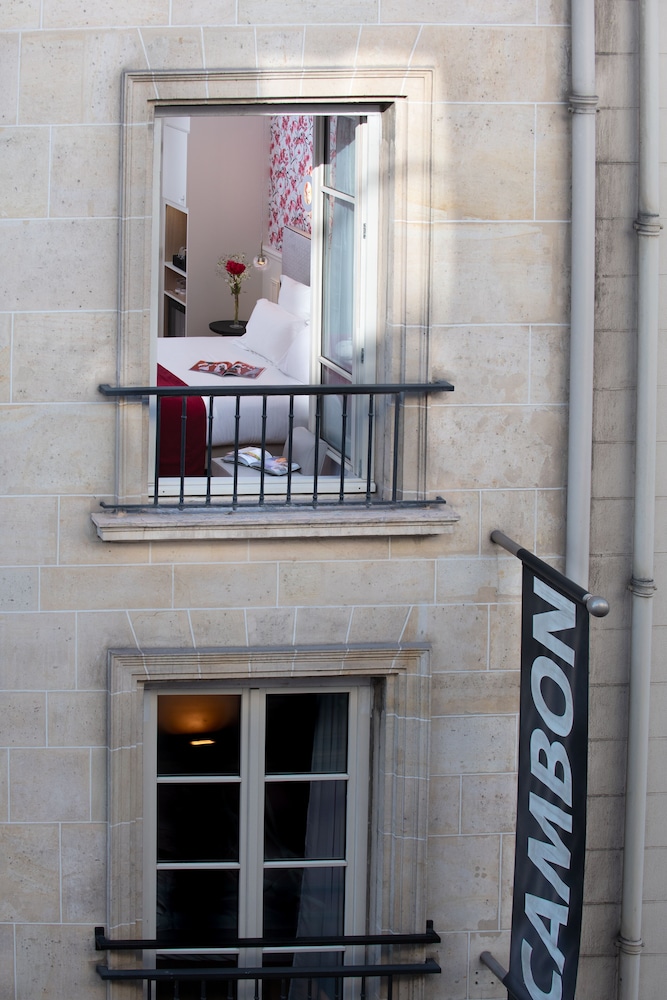 hotel cambon