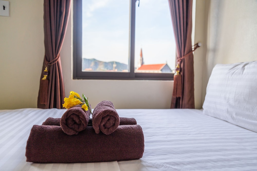 golden forest homestay