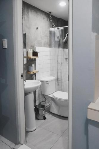 Dragonfly Apartments And Transient House,,3 star