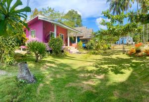 Lee Red House,Near Klong Prao Beach,2.5 star