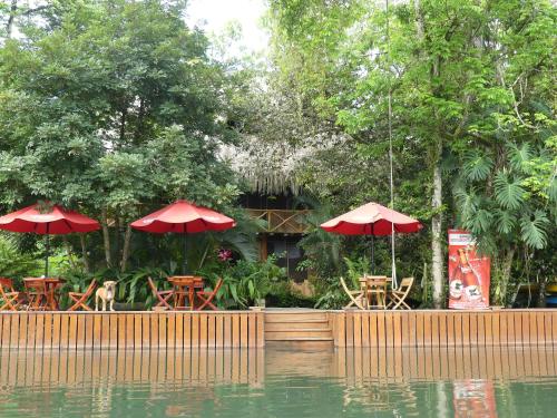 hotel kangaroo y restaurante