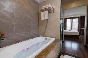 hanoi central hotel and residences