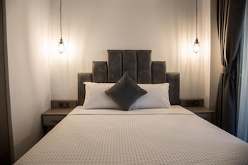 amalia rooms sea view