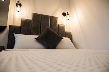 amalia rooms sea view