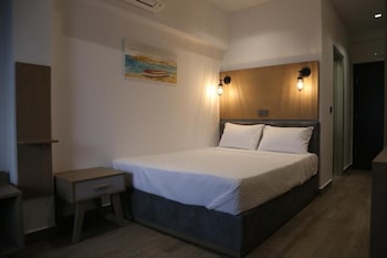 amalia rooms sea view