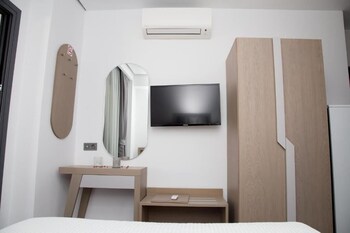 amalia rooms sea view