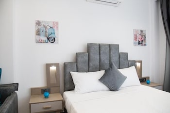 amalia rooms sea view