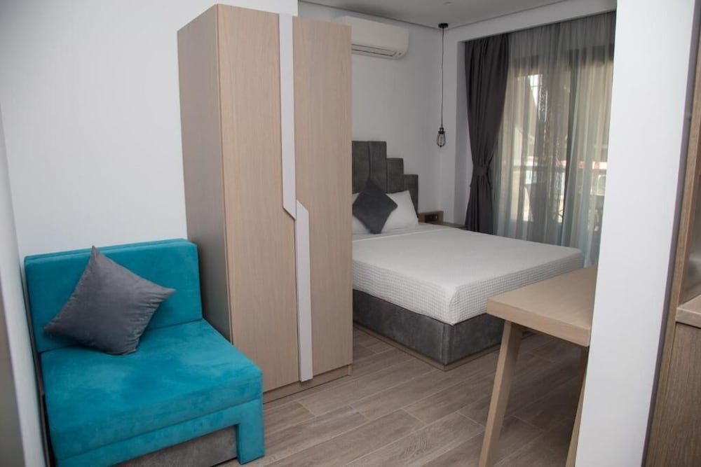 amalia rooms sea view